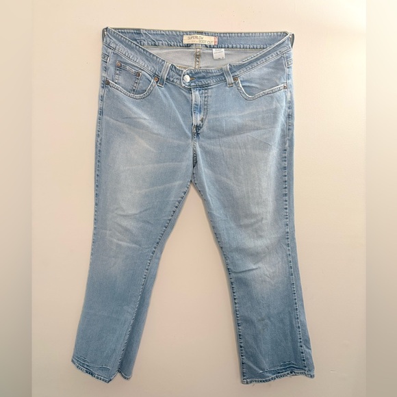 Levi's Blue Boot Cut Jeans Classic Style - Picture 1 of 12